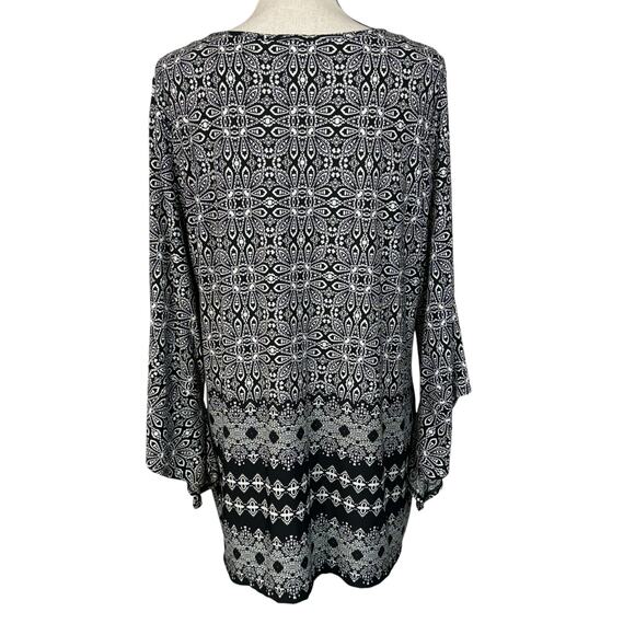 Christopher & Banks X-Large Tunic Top Geometric Long Bell Sleeves Stretch Black - Picture 5 of 9